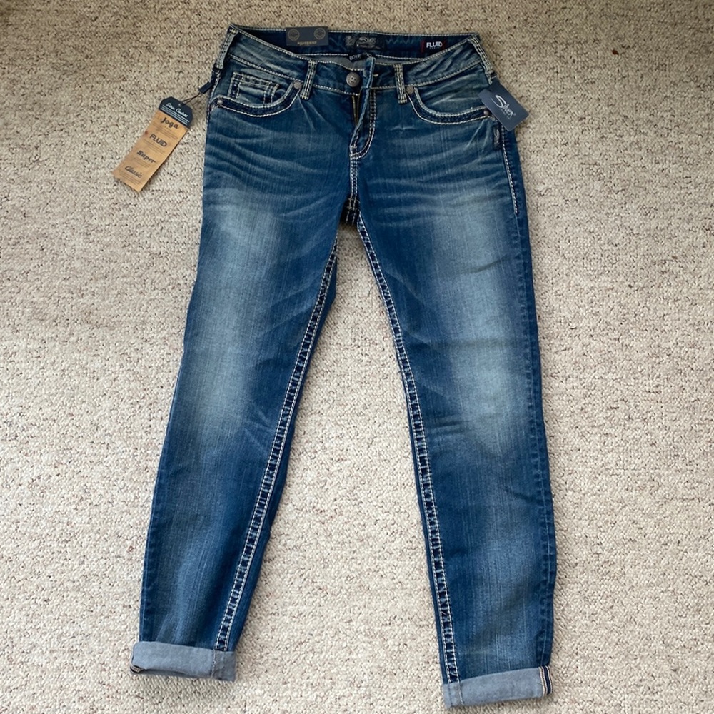 NWT Silver Jeans Boyfriend series Mid-Rise Slim Skinny Leg roll bottom 28x29